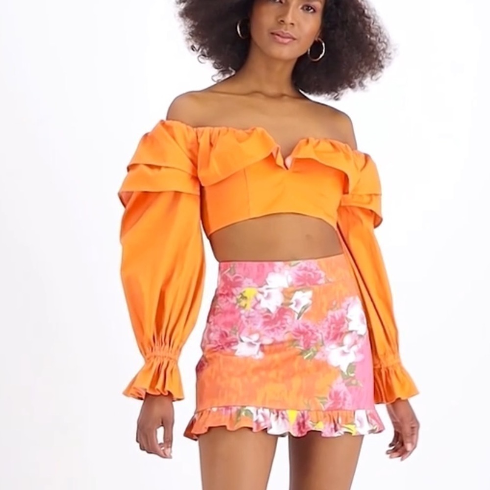 🌻Zerina Akers x Bar III Orange Ruffled Cropped Top Size XL - Picture 1 of 11